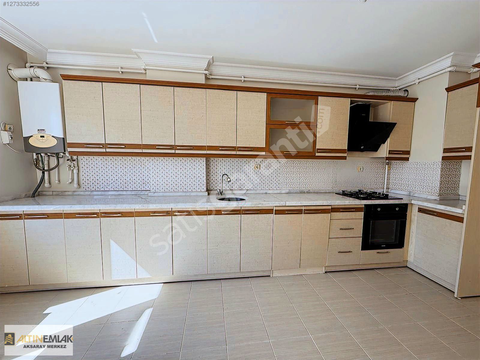 FATİH MAHALLESİNDE 130 m² BAKIMLI KİRALIK 3+1 DAİRE