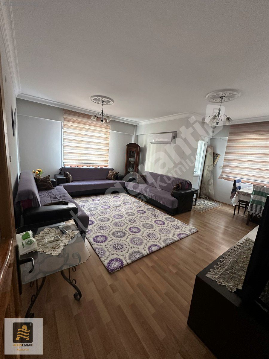 ALTIN EMLAK'TAN SATILIK 3+1 MERKEZİ KONUMDA TERASLI GENİŞ DAİRE