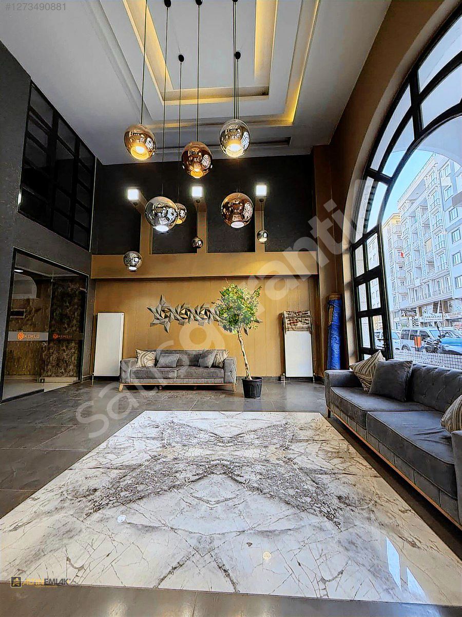 ALTIN EMLAK'TAN KÖKLÜ PREMIUM'DA 2+1 EŞYALI DAİRE
