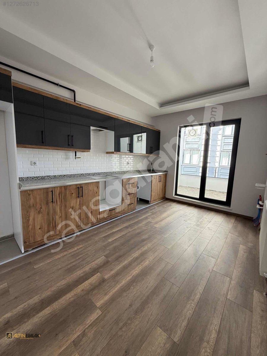 ALTIN EMLAK'TAN VAN CTY FAMILY EVLERİN'DE 3+1 DAİRE SATILIK'TIR