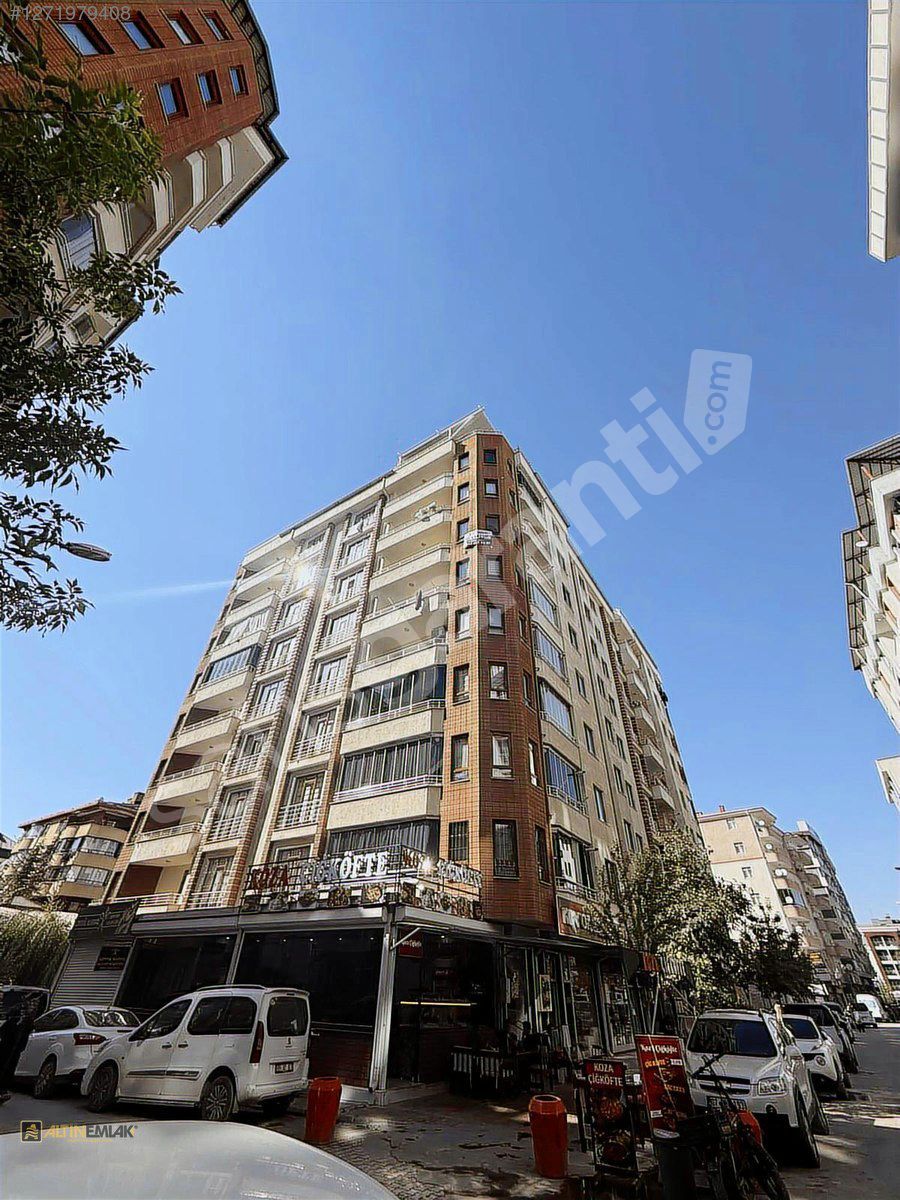 ALTIN EMLAK'TAN ÖĞRETMEN EVİ KARŞISIN'DA 3+1 DAİRE KIRALIK'TIR