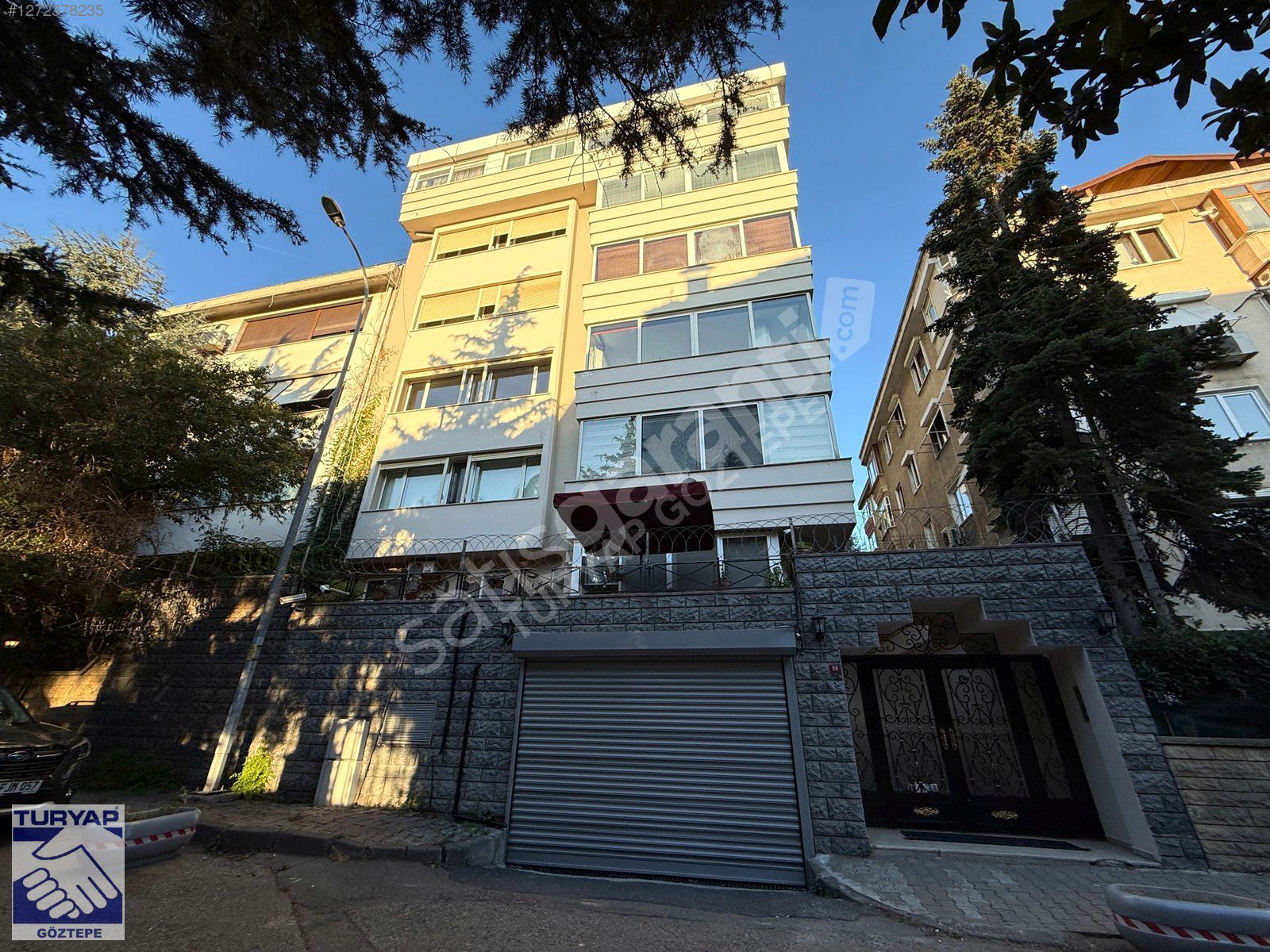 TURYAP GÖZTEPE DEN ÇAMLICA DA 230M2 NET YENİLENMİŞ KİRALIK DAİRE