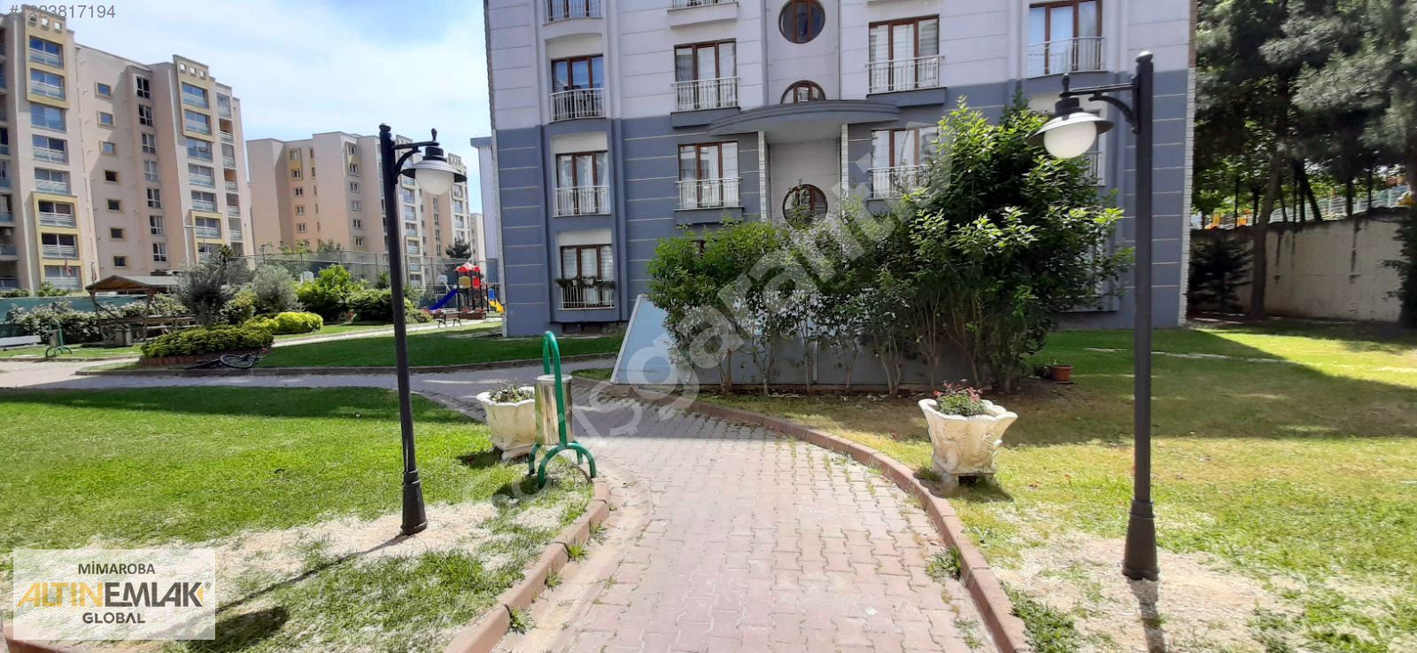 MİMAROBA MUHTEŞEM LOKASYON SATILIK 1+1 75 M2 FIRSAT DAIRE