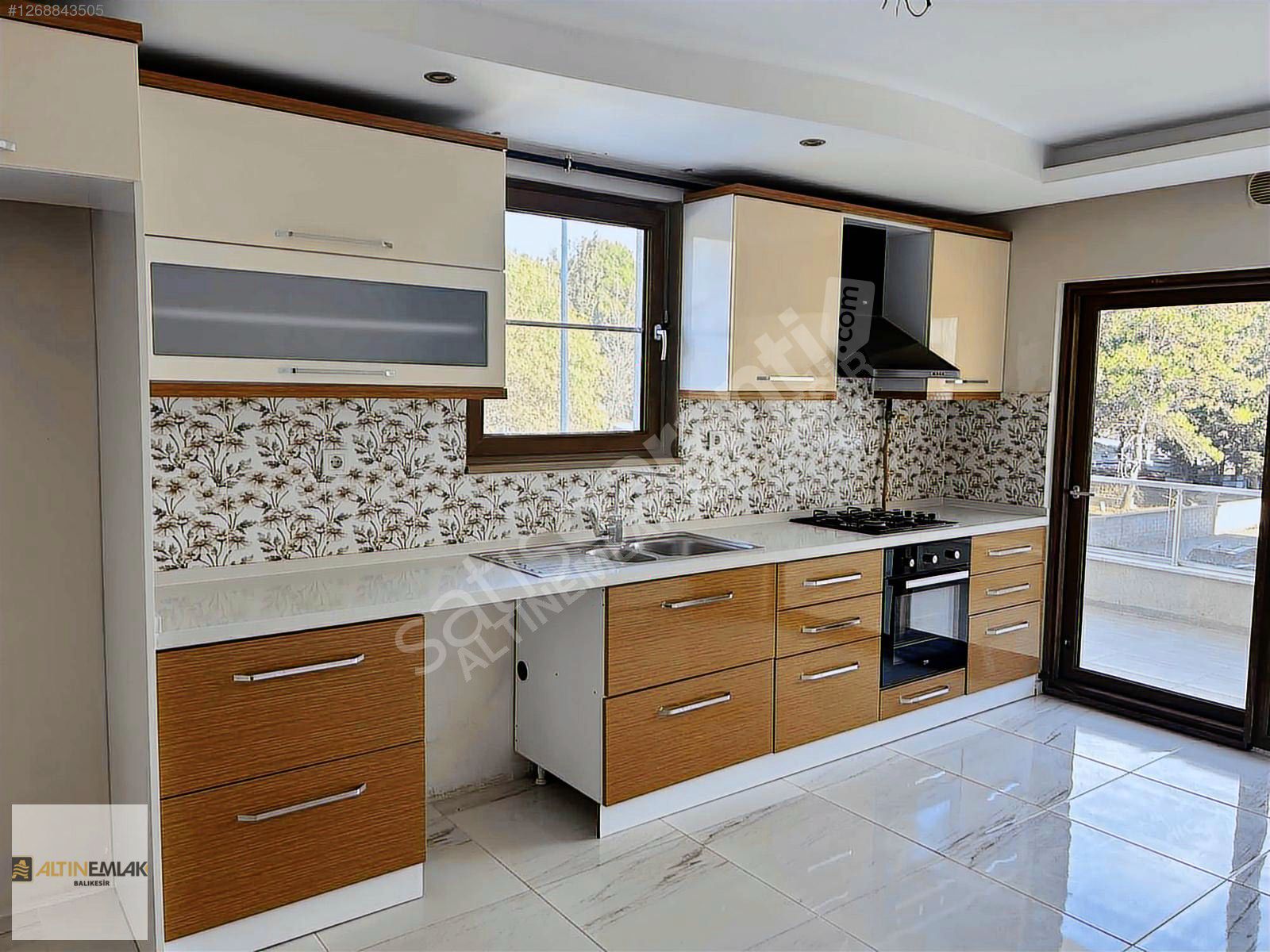 Balıkesir Altıeylül Bahçelievler 3+1 Arakat 150 m2 KİRALIK Daire