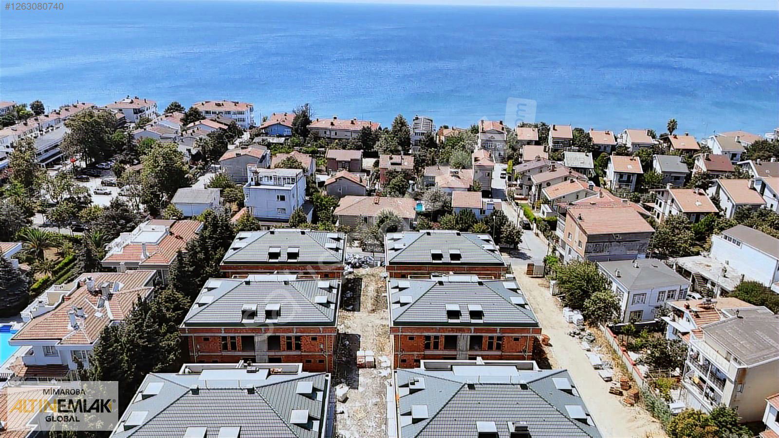 ACİL SATILIK! Büyükçekmece Güzelce Aura Marin Sitesi'nde Villa