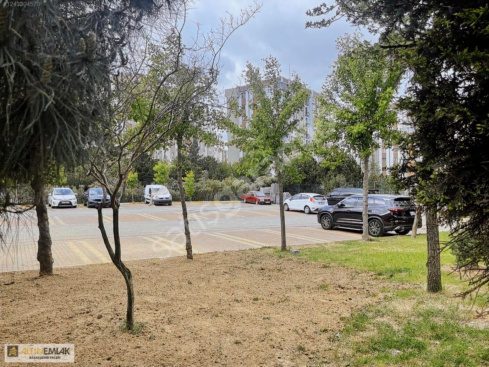 BAŞAKŞEHİR 5. ETAP KALAMIŞ SİTESİ 3+1 SATILIK KÖŞE DAİRE