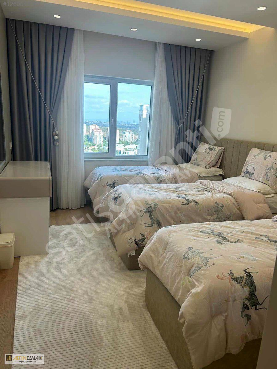 Başakşehir Metrokent Evlerinde Satılık Lüx Tadilatlı 4+1 Daire