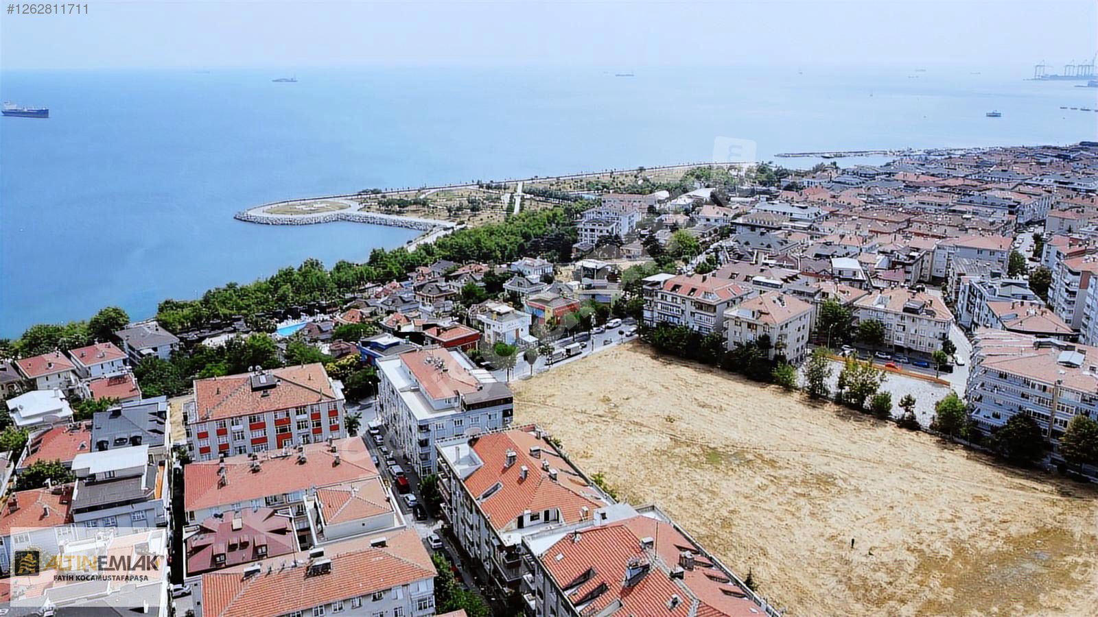 Avcılar Denizköşklerde 3+1 Birinci Kat Otoparklı 160m2 Barbekülü