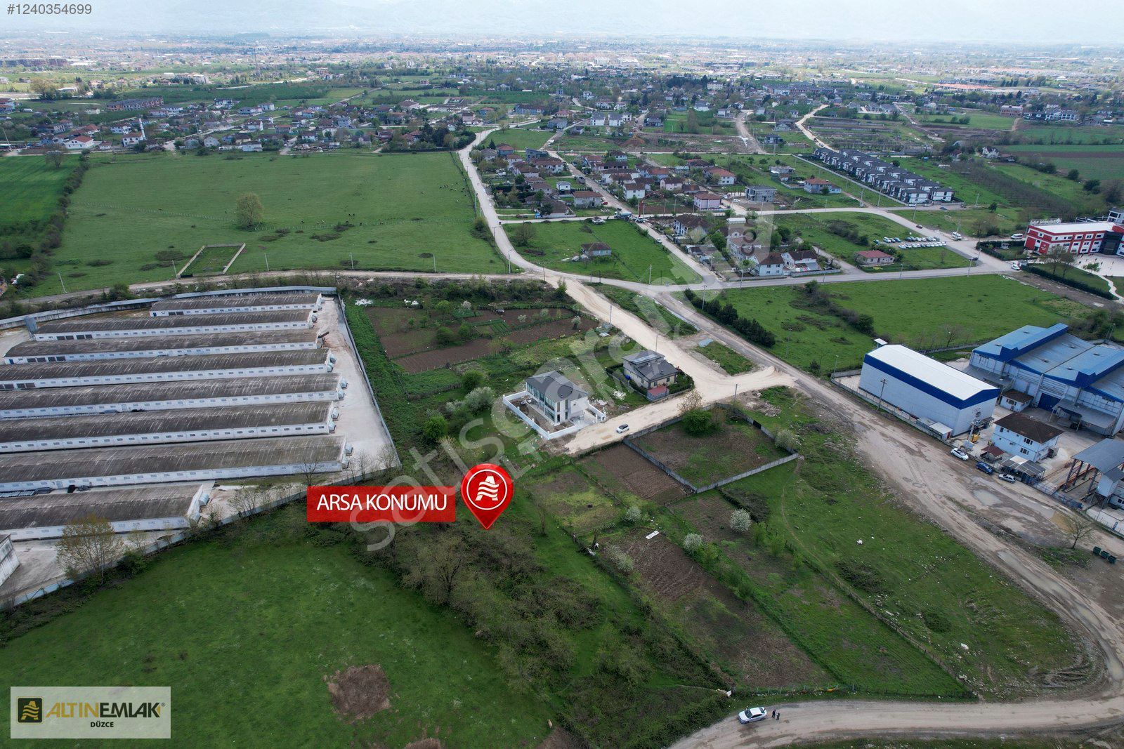 ALTIN EMLAK'TAN VİLLA KENTİ ARAPÇİFLİĞİ MH.DE 788M² SATILIK ARSA