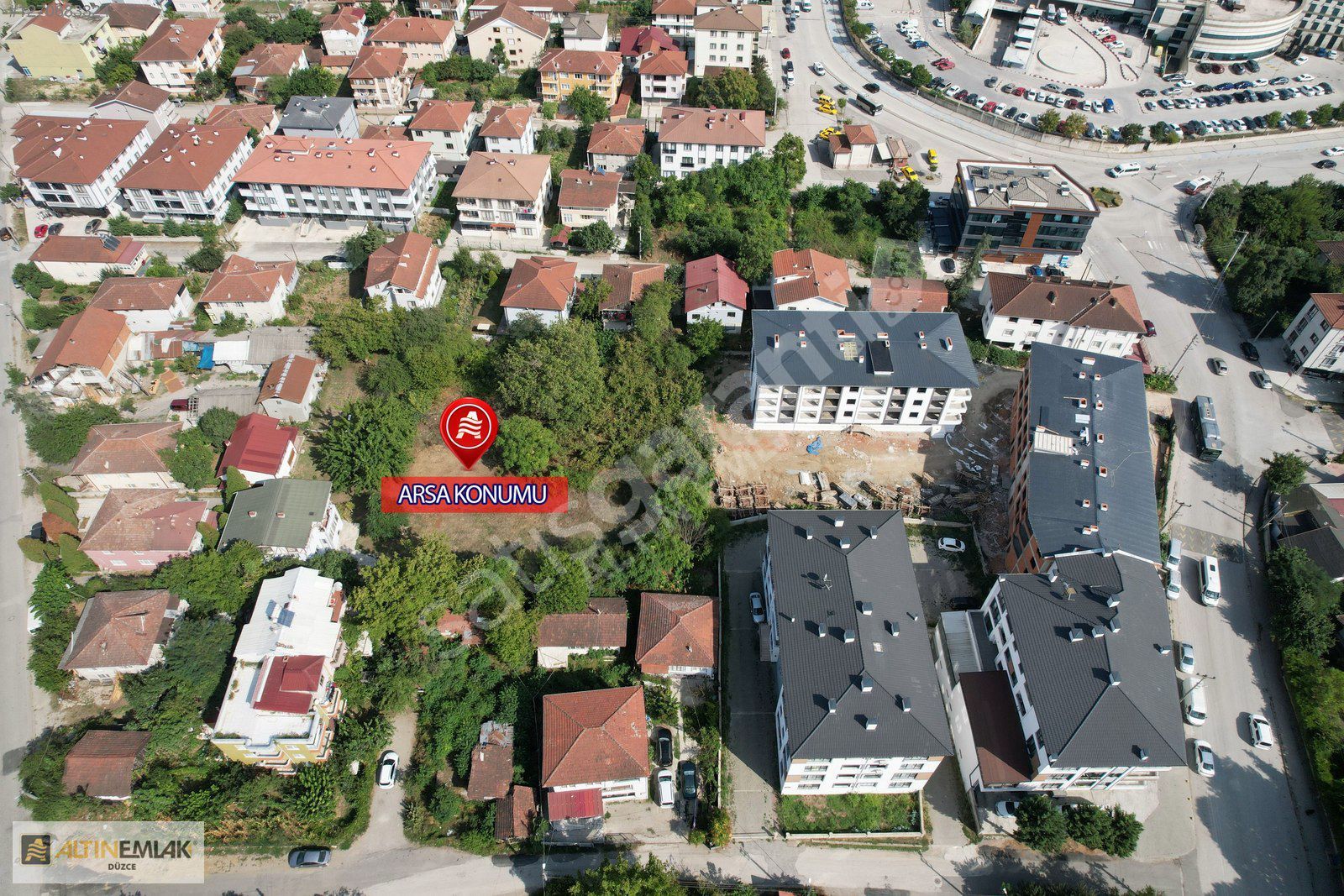 ALTIN EMLAK'TAN AZİZİYE MH. FIRSAT KONUMDA SATILIK 926M² ARSA
