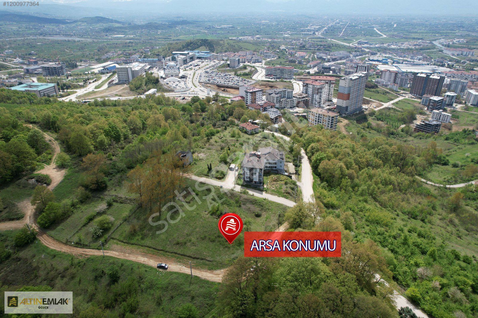 ALTIN EMLAK'TAN ÜNİVERSİTEDE SATILIK 840M² FIRSAT ARSA