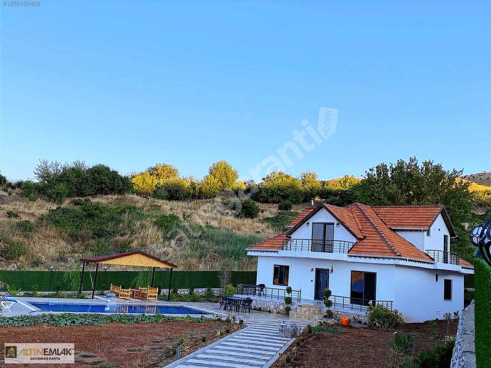 KAHTA BARAJ MANZARALI, EMSALİ OLMAYAN VİLLA