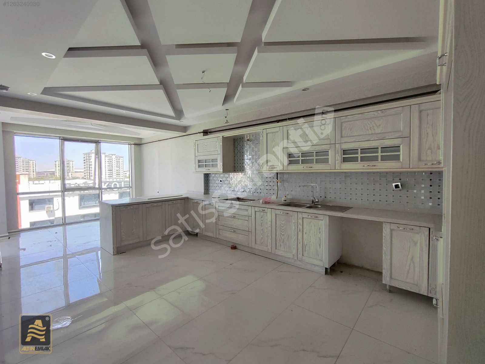 DİYARBAKIR KAYAPINAR 50'LİK YOLDA KİRALIK ULTRA LÜX 3+1 DAİRE