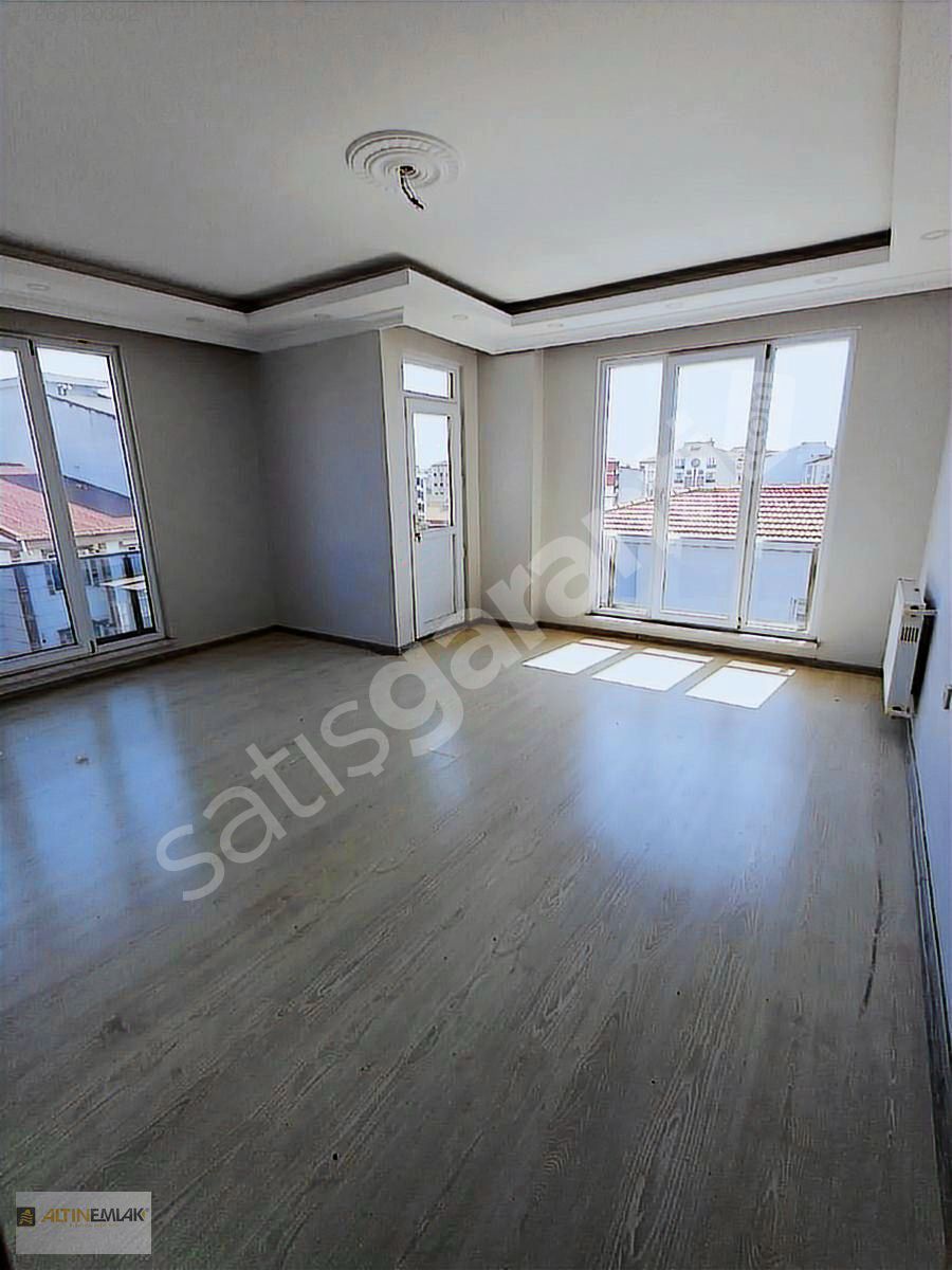 HADİMKÖY HASTANE MAH SATILIK 3+1 DAİRE