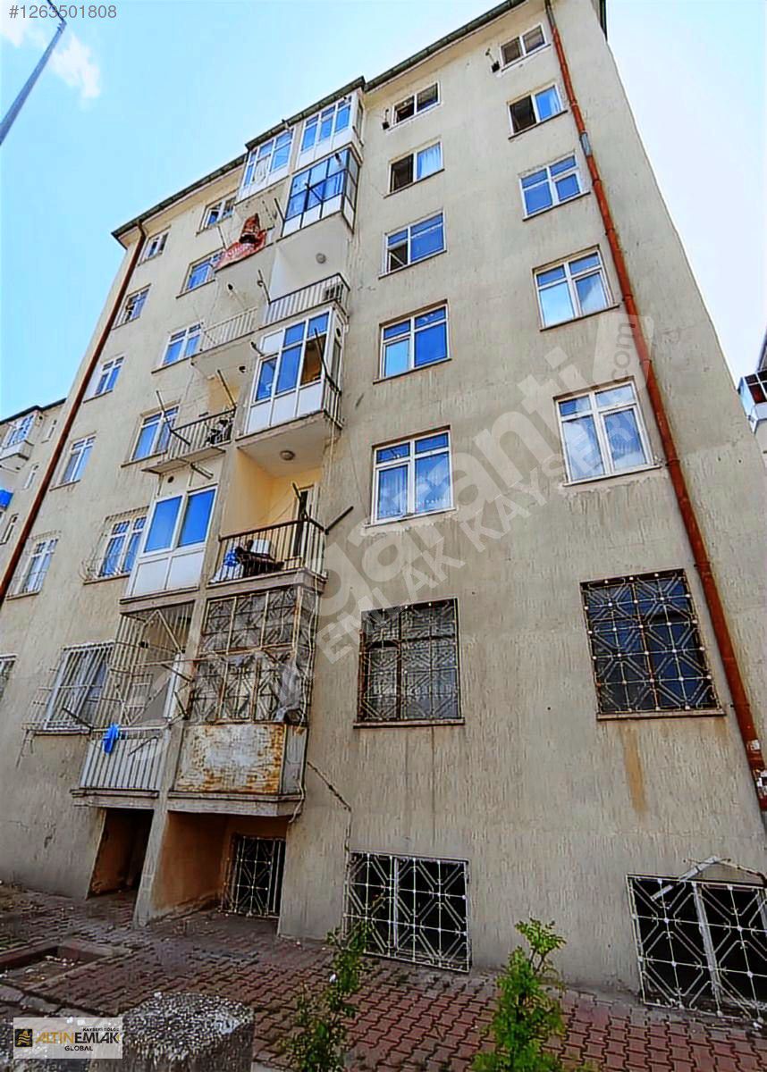 Alpaslan Mahallesinde 1+1 Kiralık Yıllık Peşin İstenilmektedir