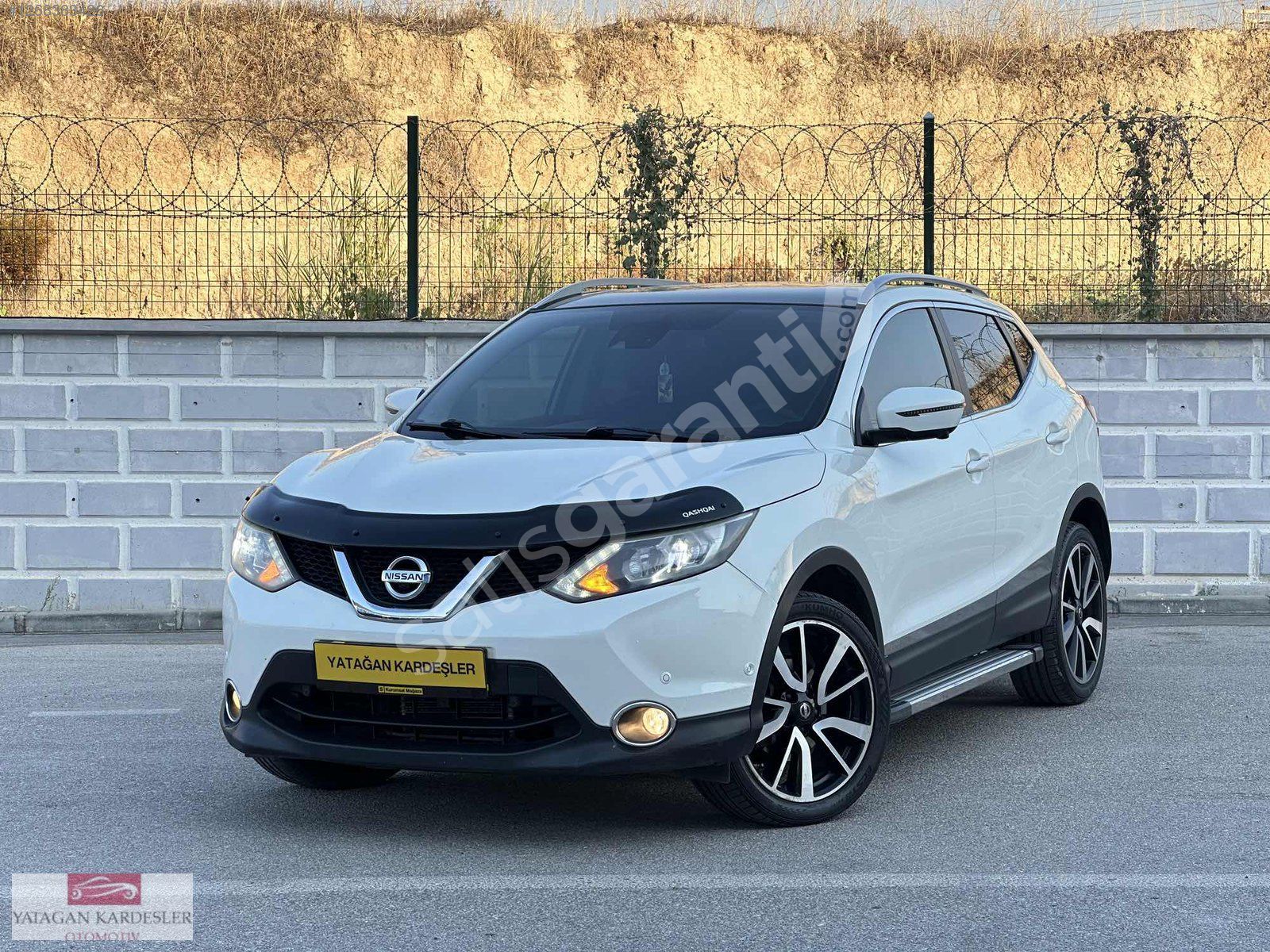 YATAĞAN KARDEŞLER OTODAN 2016 1.6DCİ QASHQAİ OTOMATİK DEĞİŞENSİZ