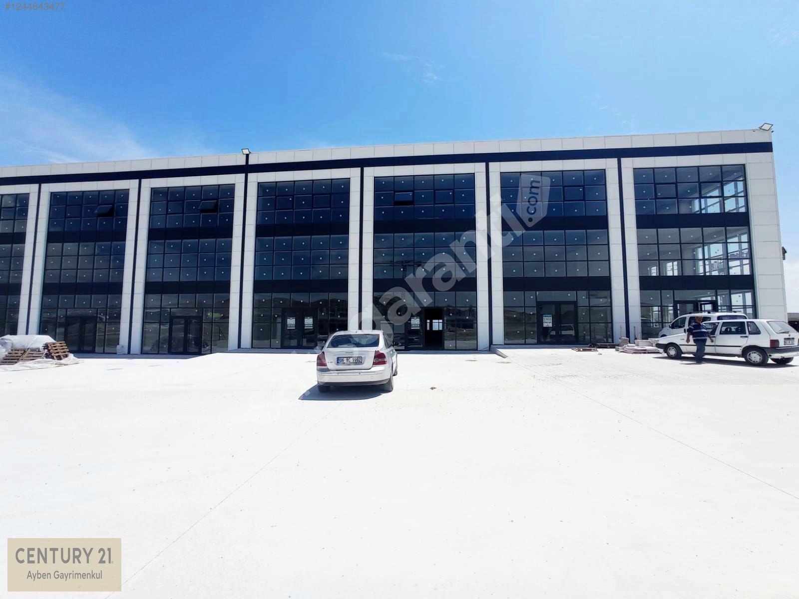 İVEDİK ANTEKS'TE HER İŞE UYGUN 3 KATLI DEPOLU 1200 M2 DÜKKAN