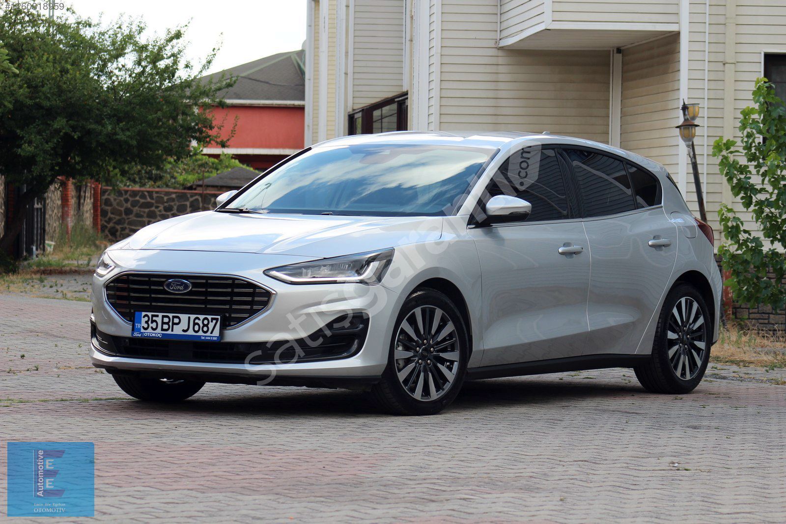 BOYASIZ 2023 FOCUS HB 1.0 HYBRİD 125HP OTOMATİK TİTANİUM X COPLT