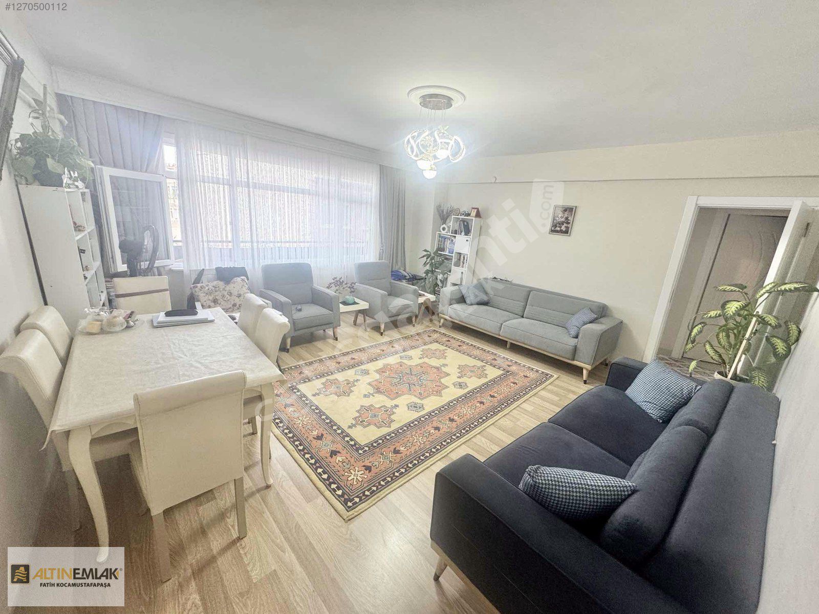 ALTIN EMLAK'TAN HACI MANAV'DA BALKONLU 120 M2 3+1 SATILIK DAİRE