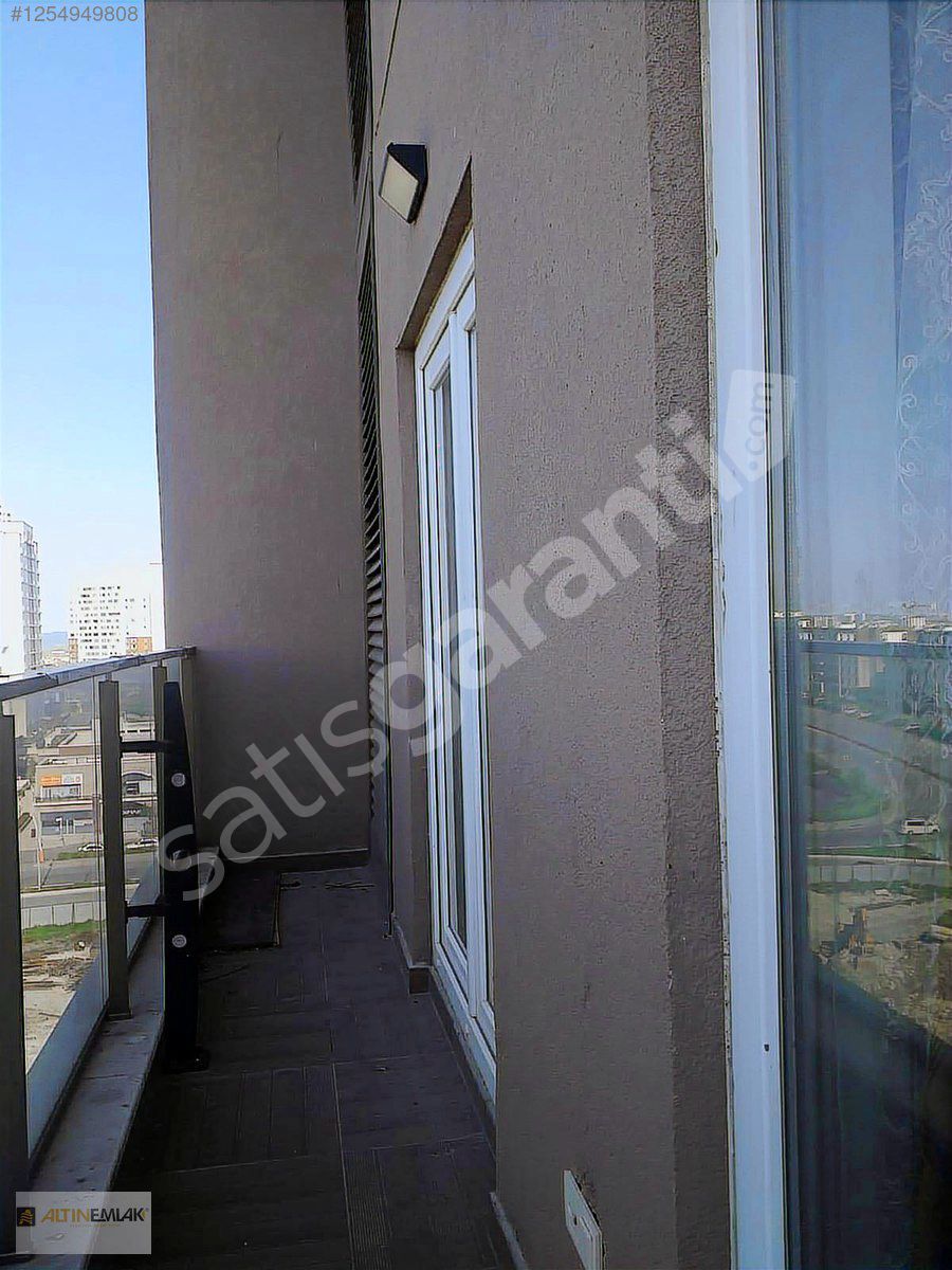 AVRUPARK HAYAT *1+1*BOŞ*BALKONLU SATILIK DAİRE