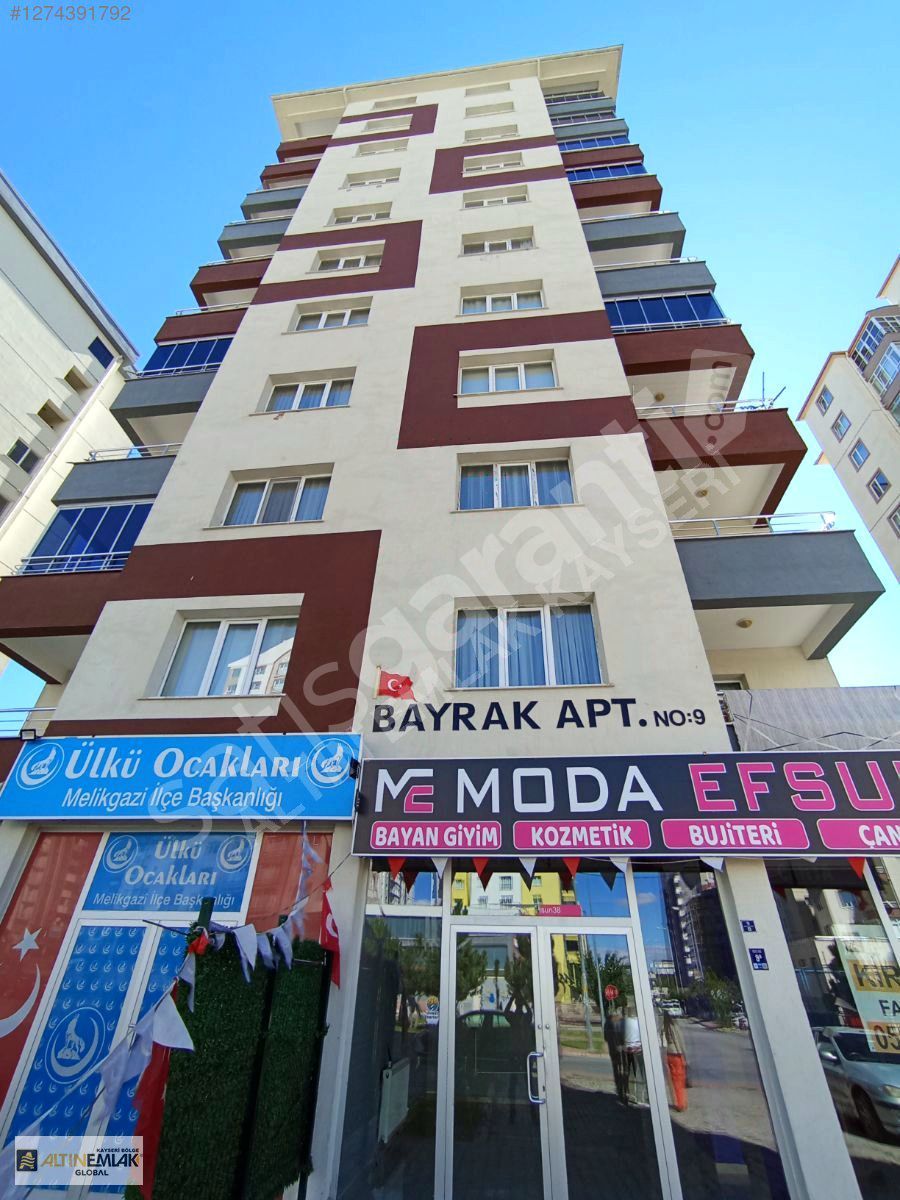 TOKİ'de Önü Açık Kiralık Dükkan
