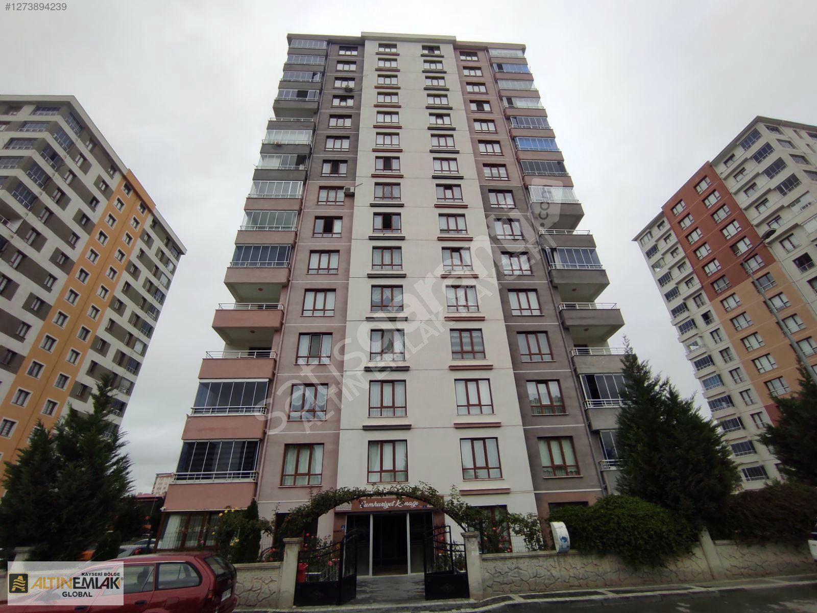 IHLAMUR SİTESİNDE KİRALIK 3+1 DAİRE