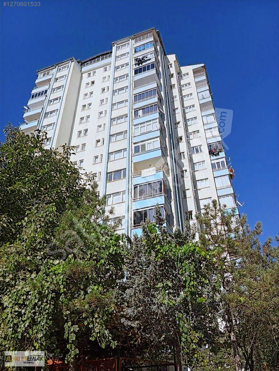 Mimsin'de Satılık Önü Açık Köşe Daire Ara Kat Güney Cephe