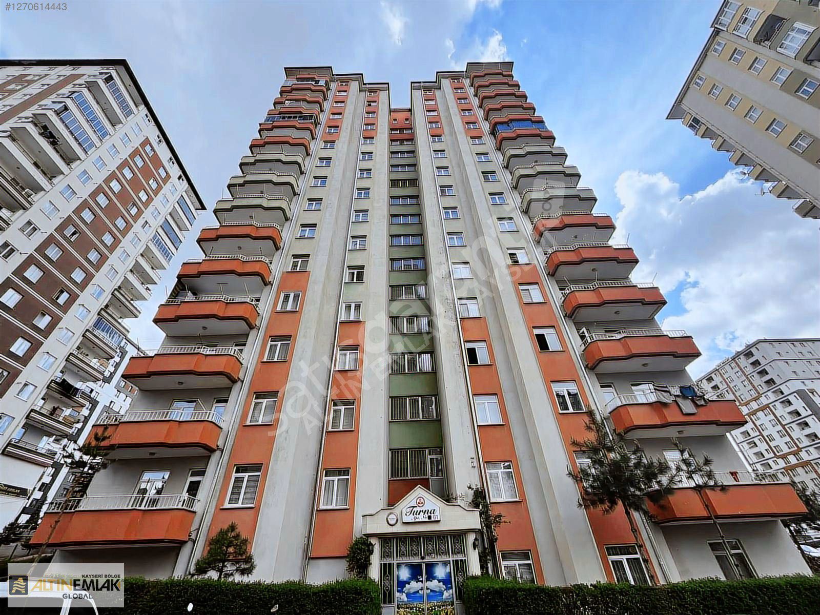 ALTIN EMLAKTAN MASRAFSIZ SATILIK 3+1 ANAYURT DAİRE