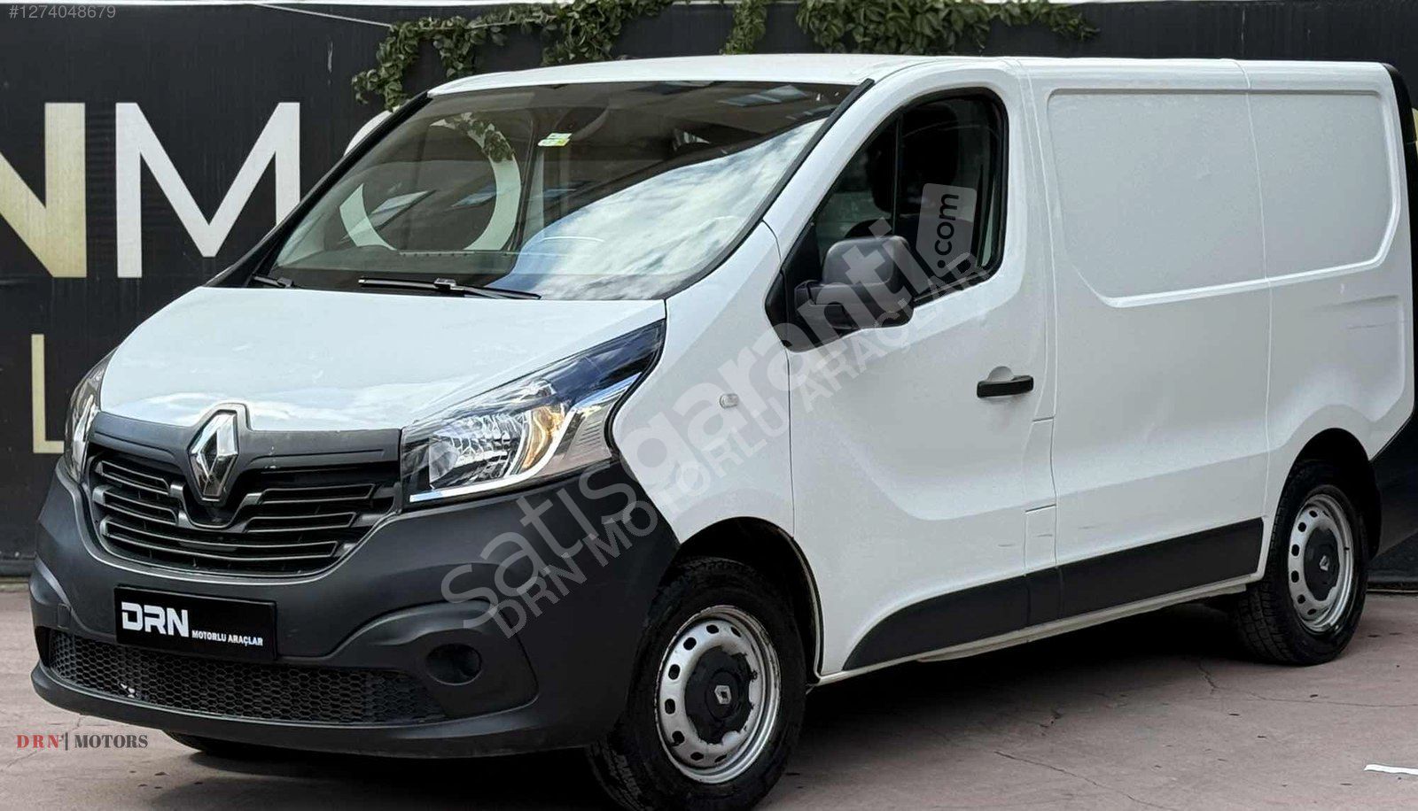 DRN MOTORS-YÜRÜYEN SORUNSUZ 369.000 KMDE KLİMALI TRAFİC