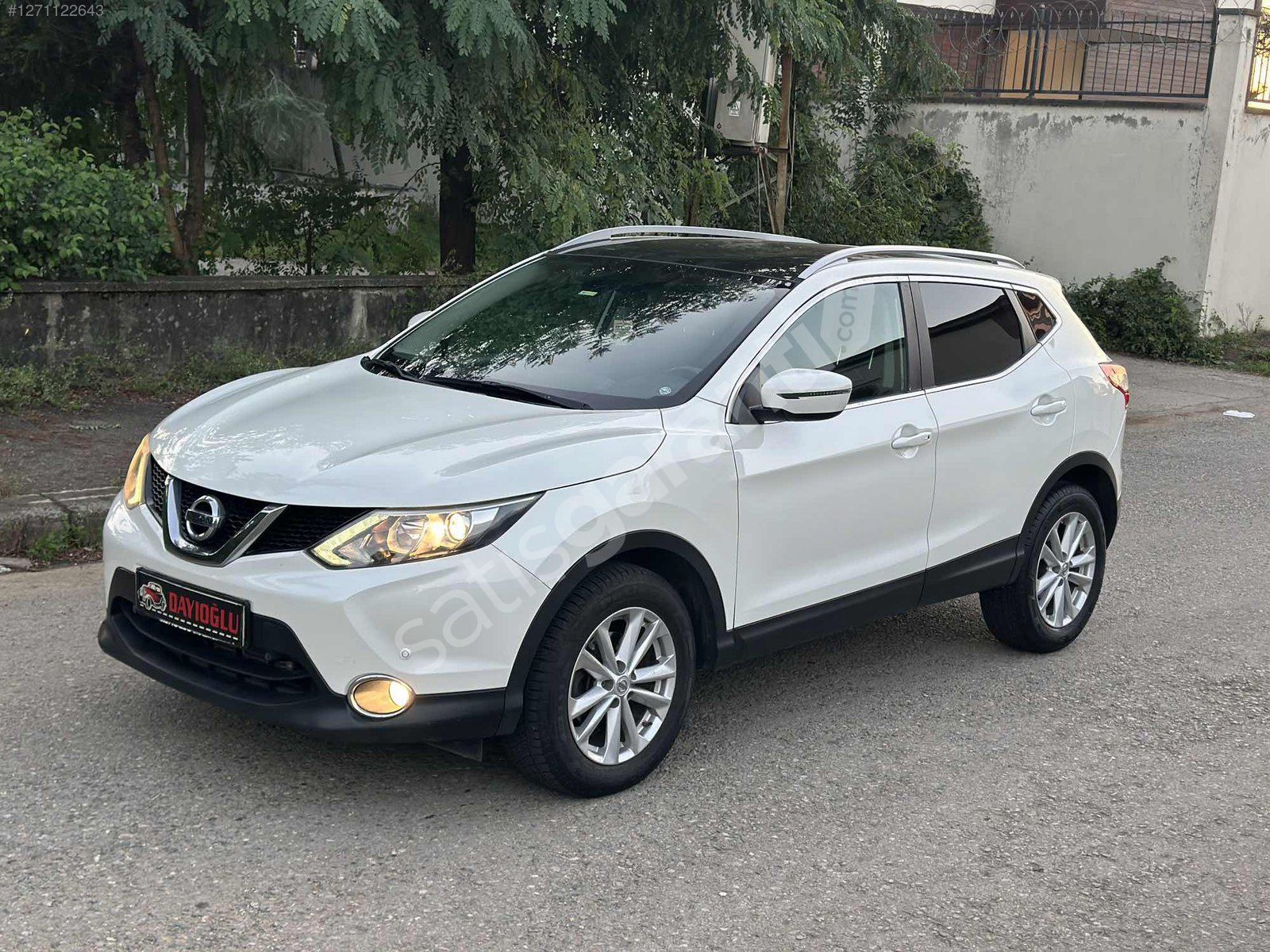 2015NİSSAN QASHqAİ SKYPACK CAMTAVAN 1.6 130BG BOYASIZ OTOMATİK