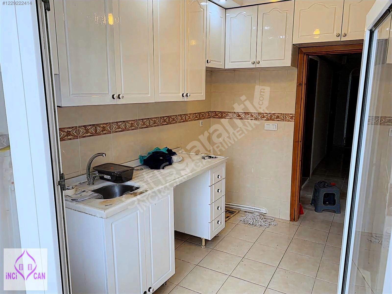 Avcılar Cihangir de 2+1 2 kat satılık daire