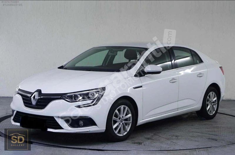 2020 3 BOYA MEGANE 1.5 BLUE DCI TOUCH OTOMATİK 115 HP 7 ileri
