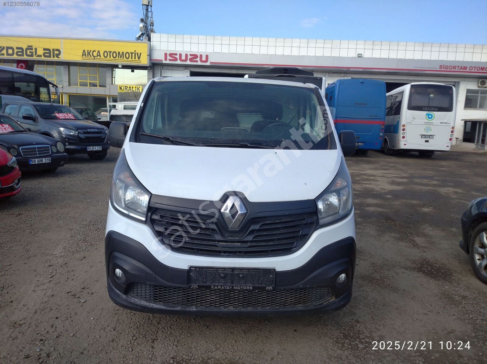 AKÇA TEKİRDAĞ 2017 RENAULT TRAFIC PANELVAN