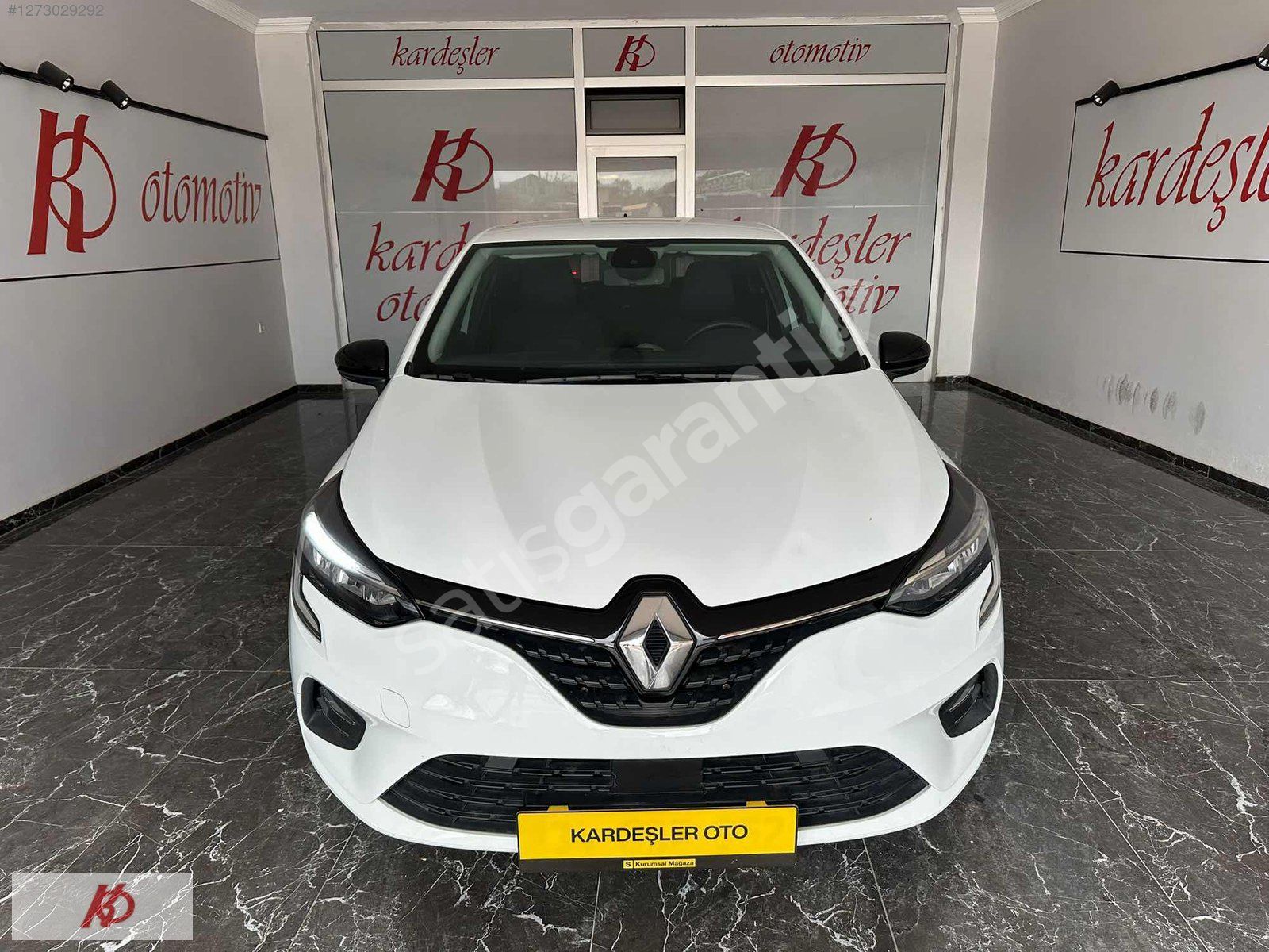 2023 Clio 1.0 TCe Touch 90 HP