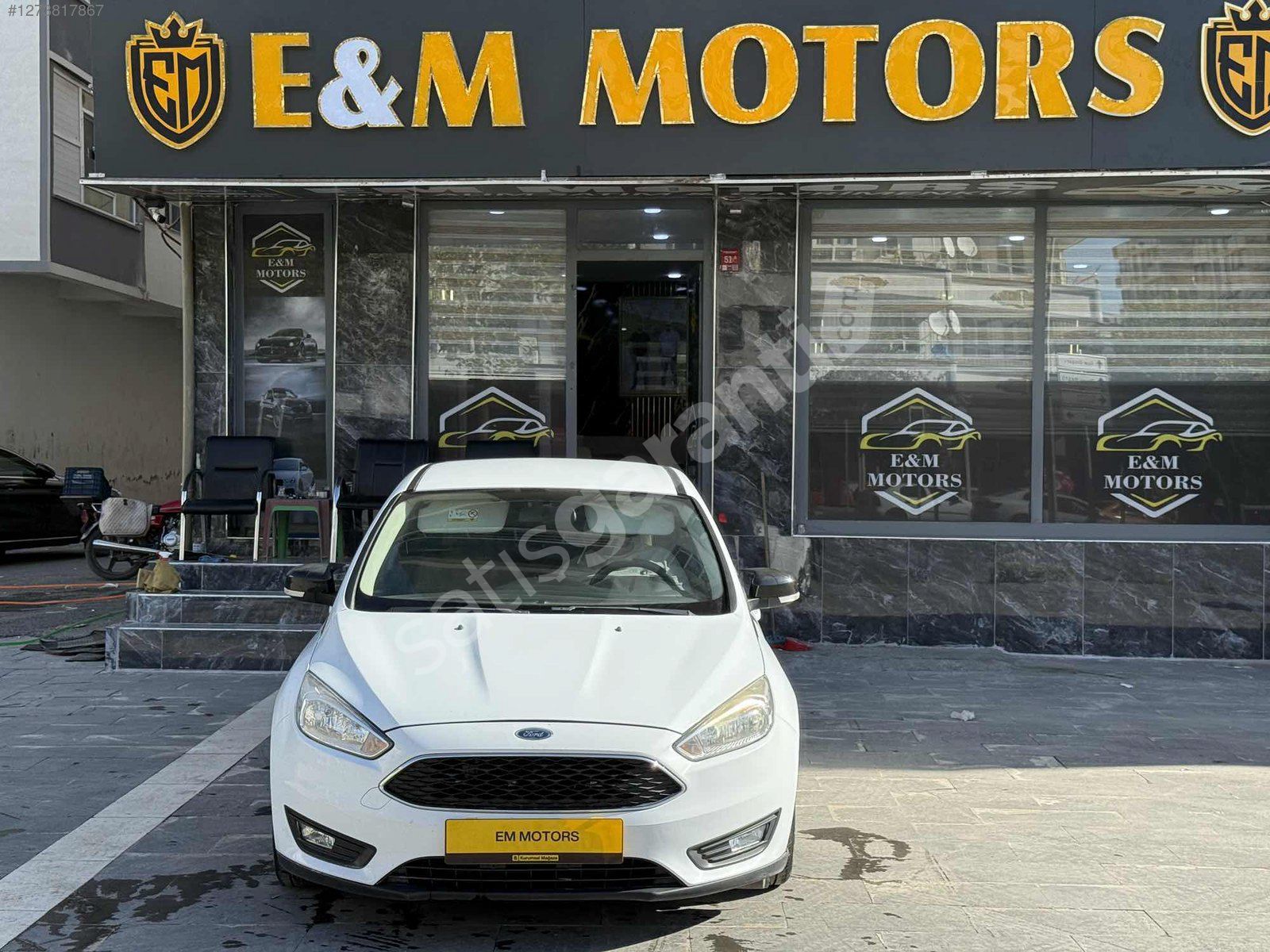 E&M MOTORS'TAN FORD FOCUS TRENDX OTOMOTİK