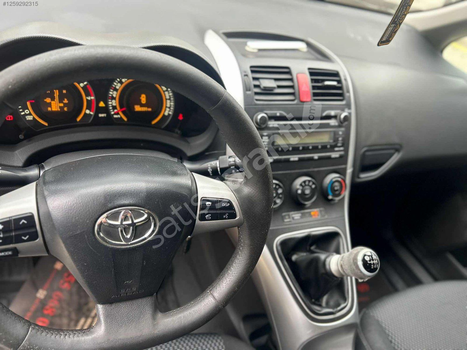UYGUN FİYAT AURİS 1.33 COMFORT