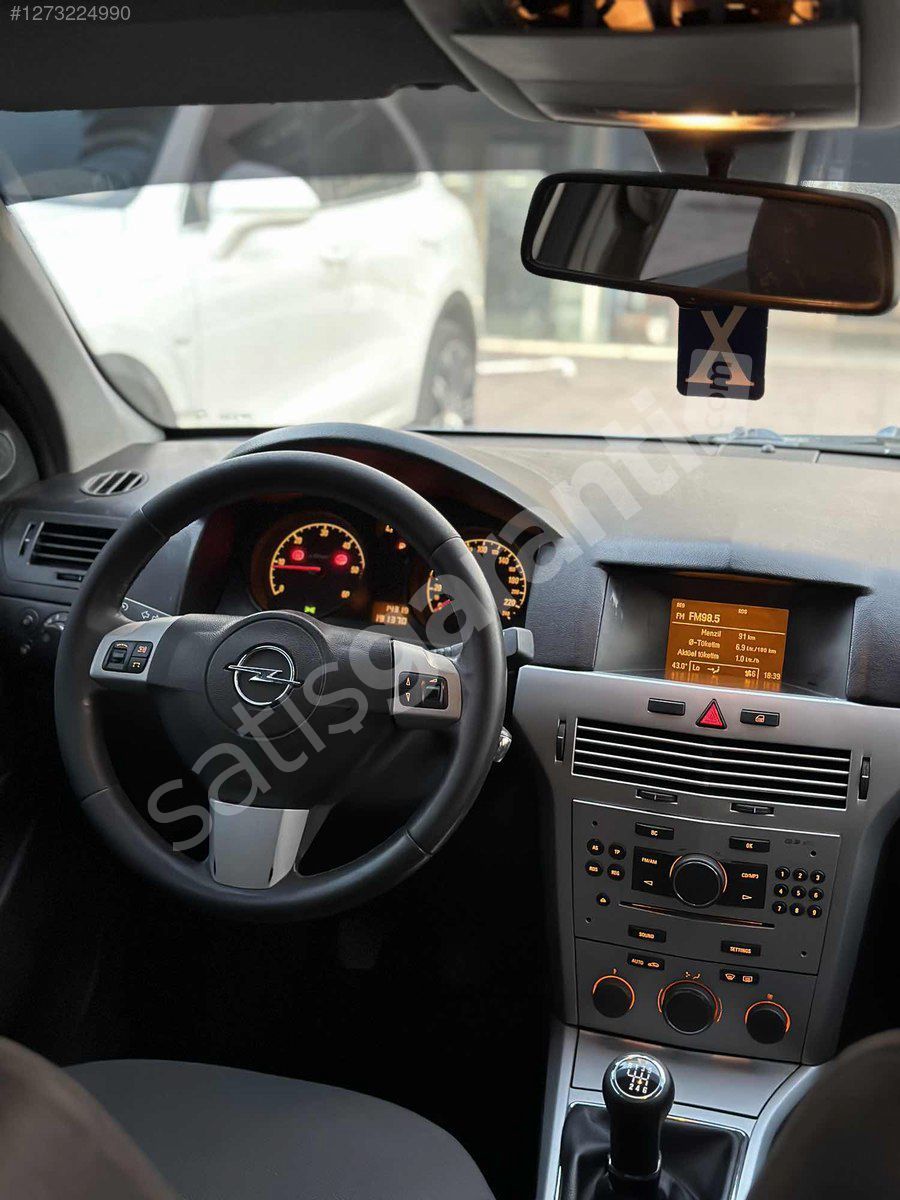 TEMİZ BAKIMLI OPEL ASTRA
