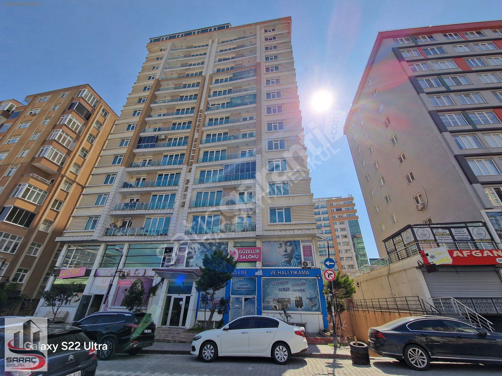 BEYLİKDÜZÜ CUM.METROBÜSÜNE 12DK AİLE BİNASINDA SATILIK 2+1 DAİRE