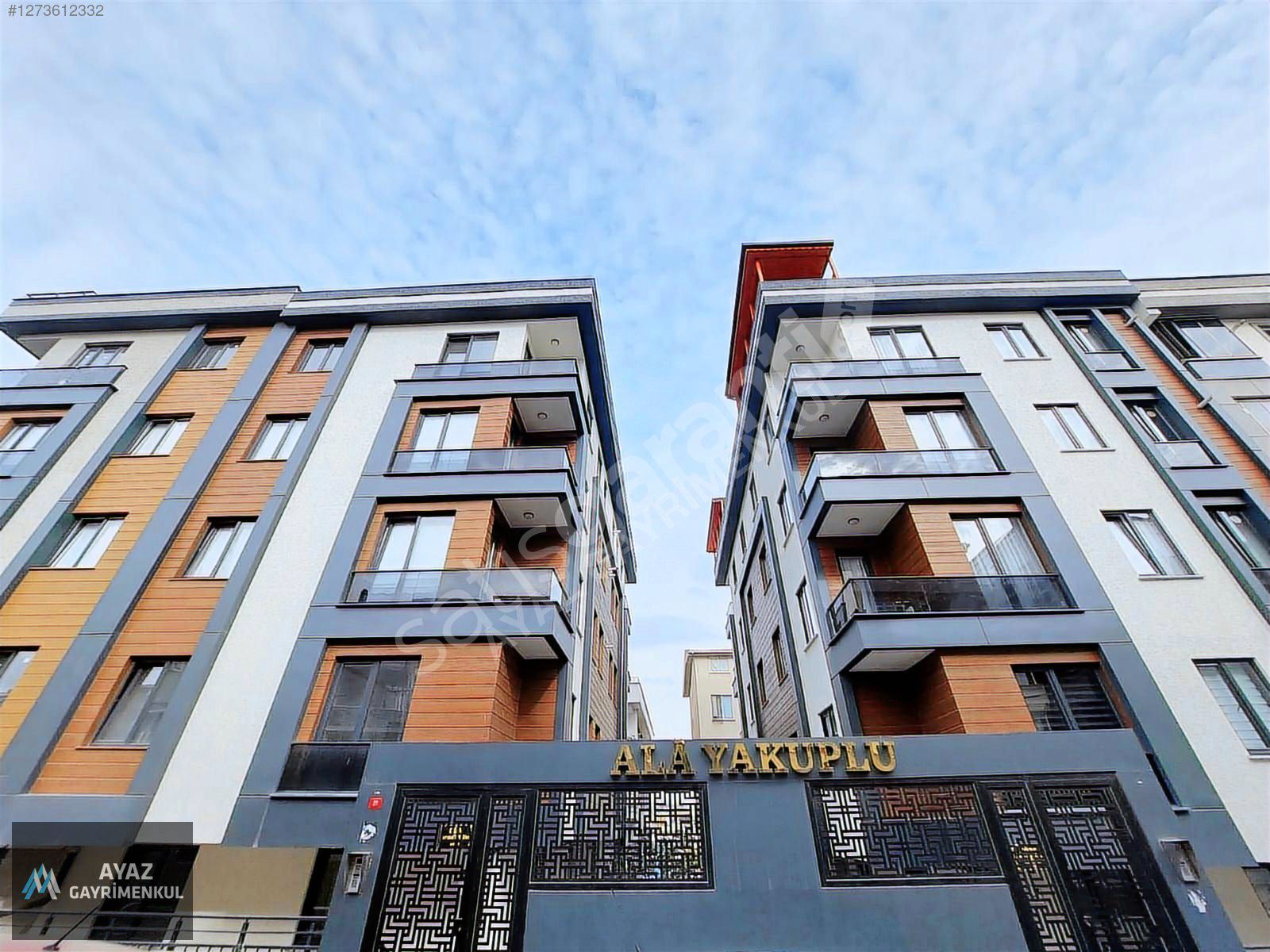 YAKUPLU MAHALLESİNDE BUTİK SİTE KONSEPT 2+1 YÜKSEK GİRİŞ DAİRE