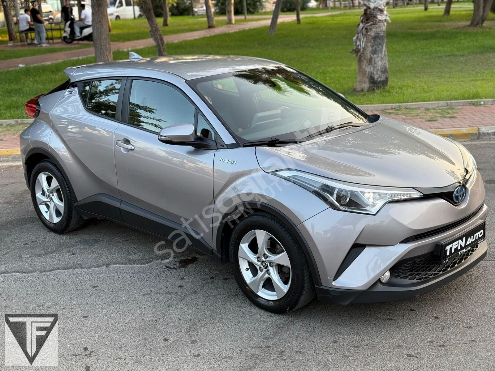 2017 BOYASIZ TOYOTA C-HR 1.8 HYBRİD ADVANCE OTOMATİK 85.000 KM