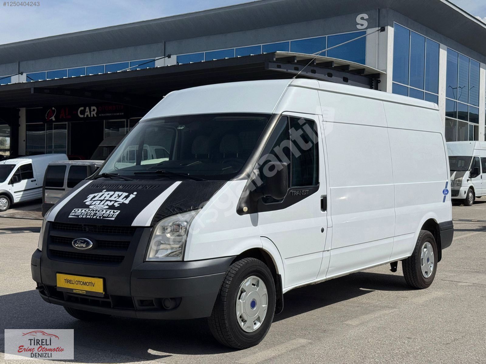 TİRELİ DEN 2013 MODEL 155T350 PANELVAN