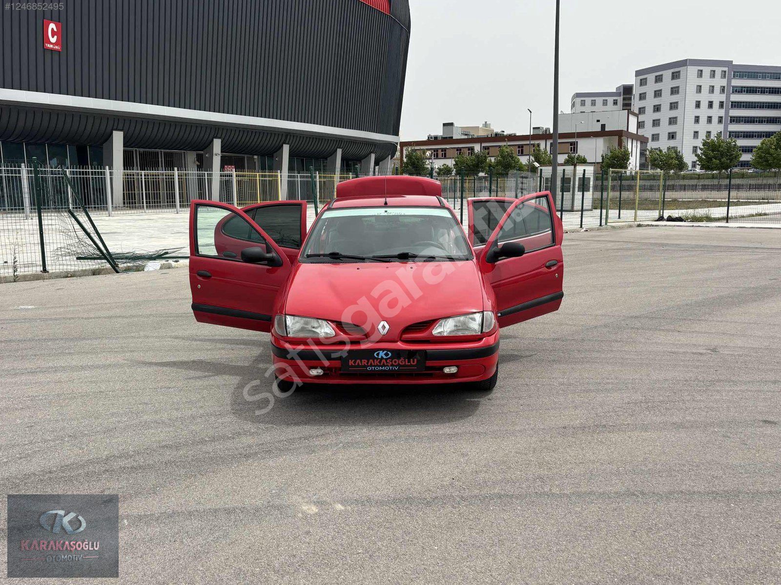 Karakaşoğlu Otomotiv Çorum 1998 Megane1.6 RTE 354.000 KM