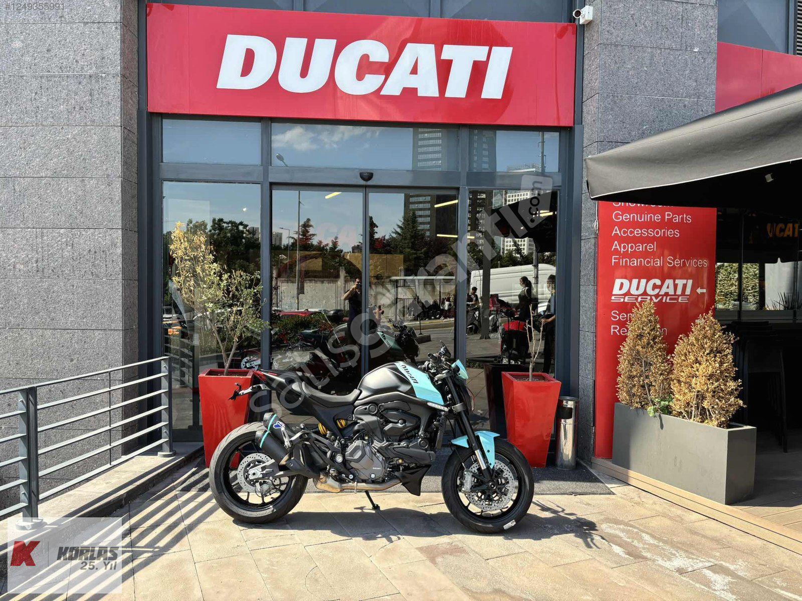 KORLAS ATAŞEHİRDEN ÖZEL RENK DUCATI MONSTER 937 PLUS