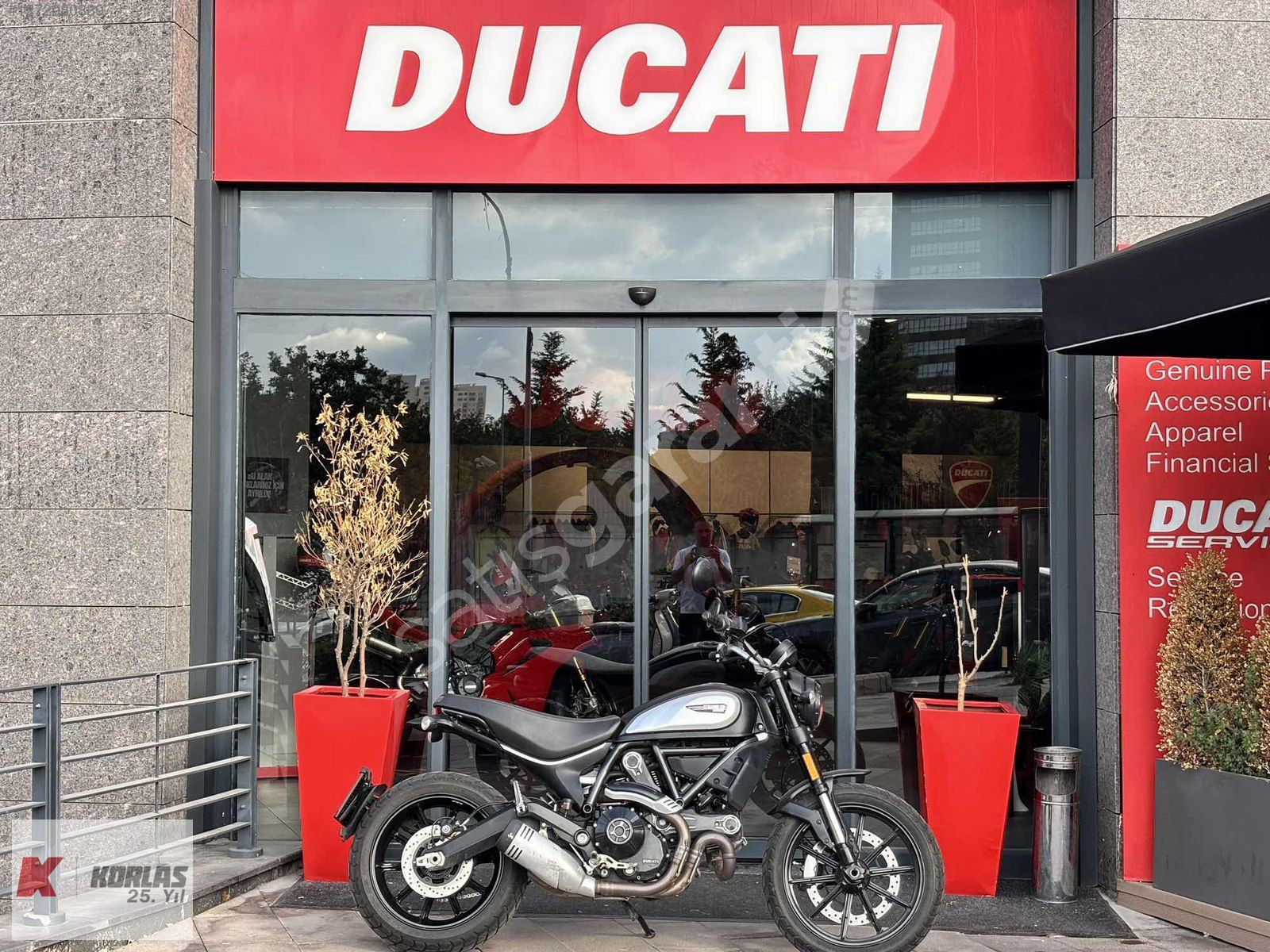 KORLAS ATAŞEHİRDEN SCRAMBLER ICON DARK