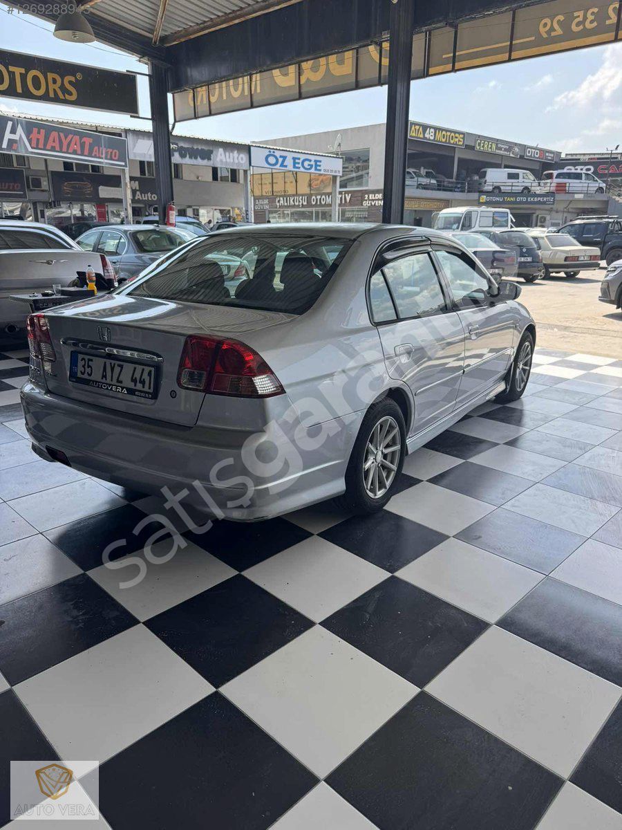 AUTOVERA'DAN 2006 CİVİC 1.6 VTECK ES OTOMATİK