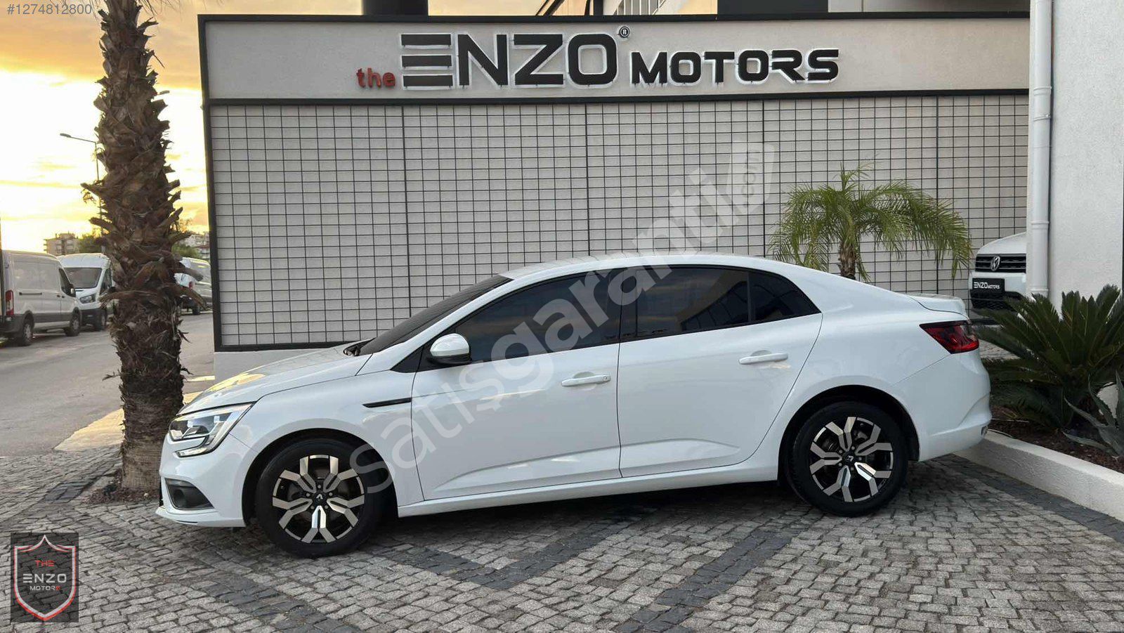ENZO MOTORS 2018 MODEL RENAUT MEGANE DİZEL OTOMATİK DEĞİŞENSİZ