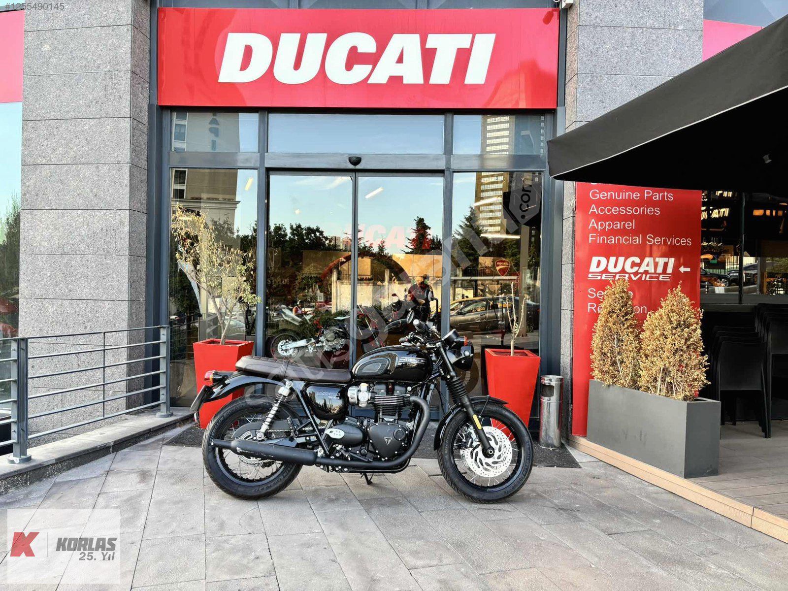 KORLAS ATAŞEHİRDEN BONNEVİLLE T120