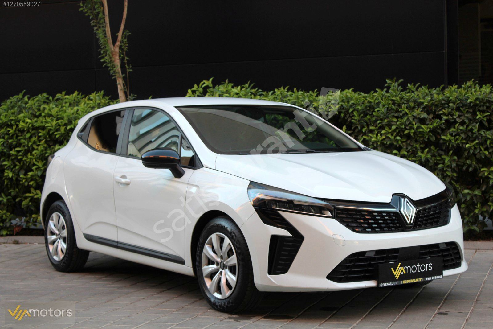 2024 CLİO 1.0 Tce OTOMATİK VİTES HATASIZ SERVİS BAKIMLI