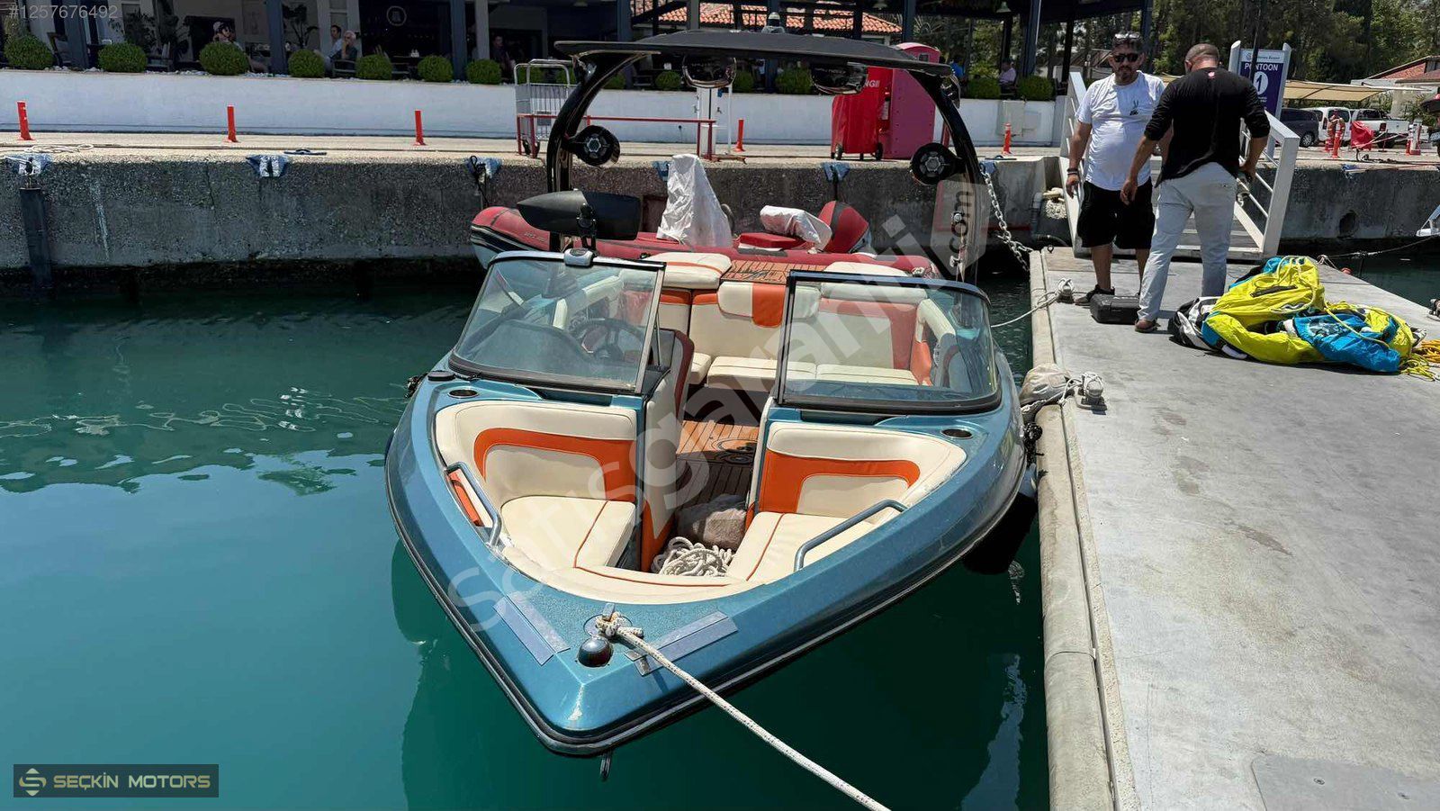 SEÇKİN MOTORS NAUTİQUE KEMER MARİNA DA YERİ İLE SATLIK