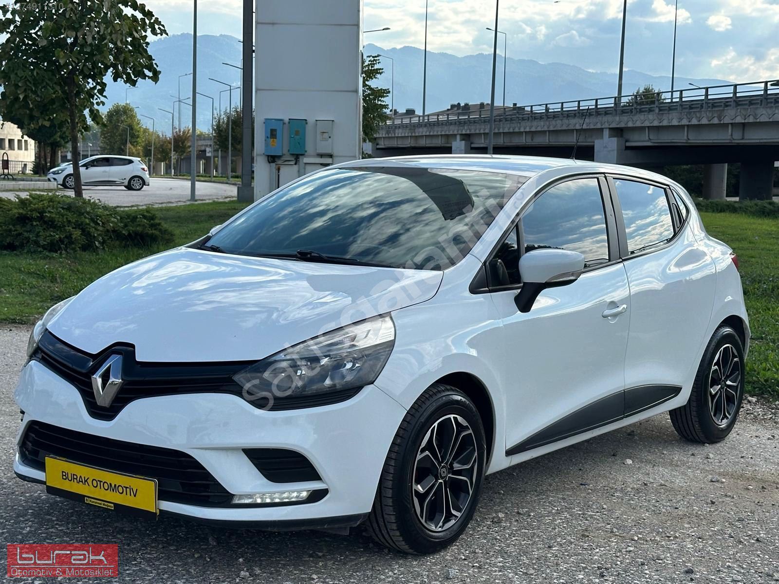 DÜZCE BURAK'TAN TERTEMİZ DEGİŞENSİZ CLİO